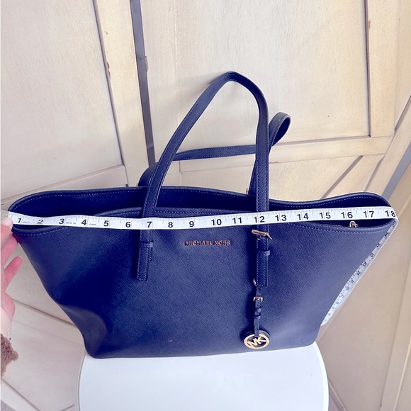 Michael Kors Blue Leather Jet Set Travel Tote - Picture 5 of 12